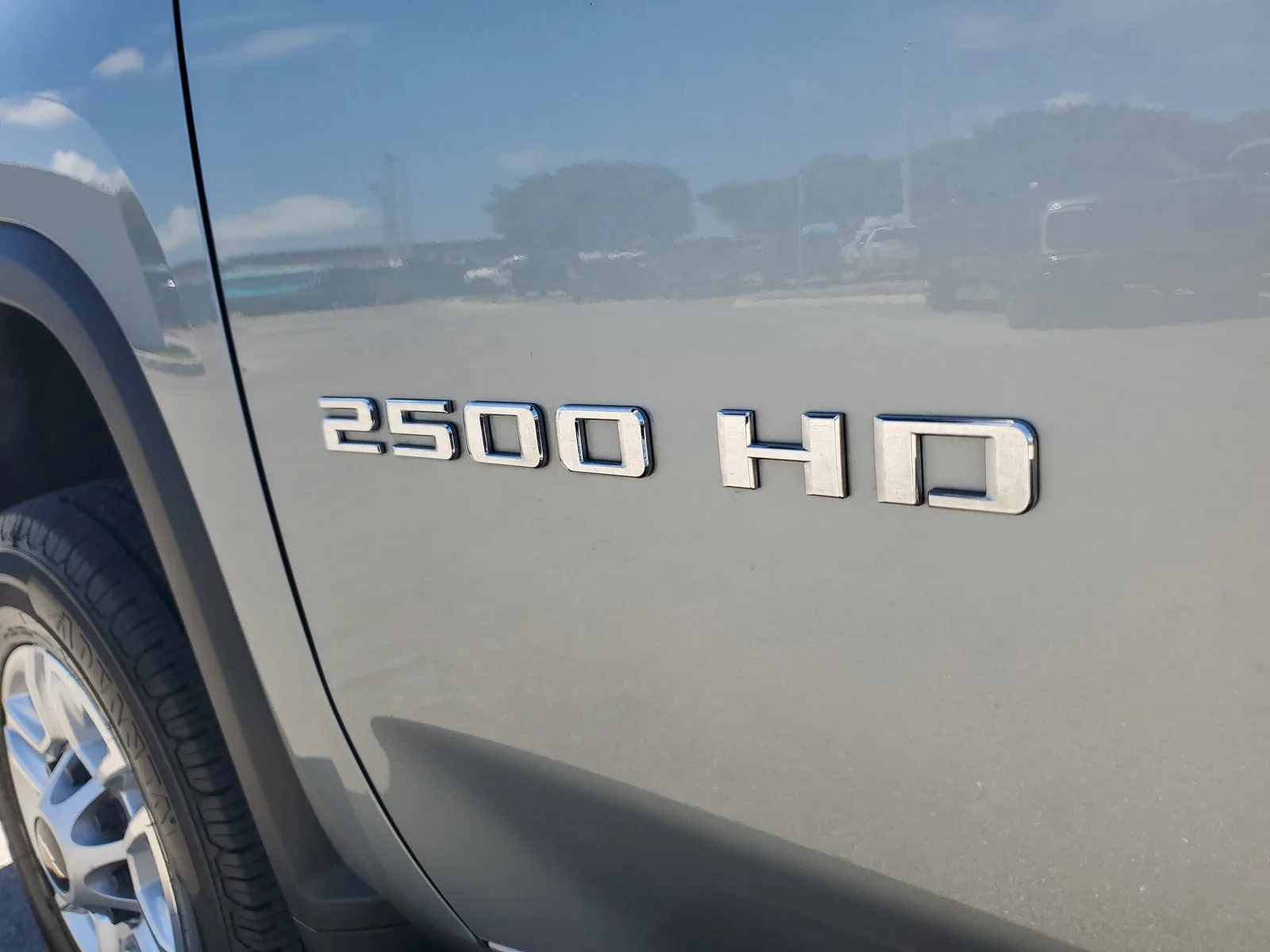 2024 Chevrolet Silverado 2500HD LT photo 29