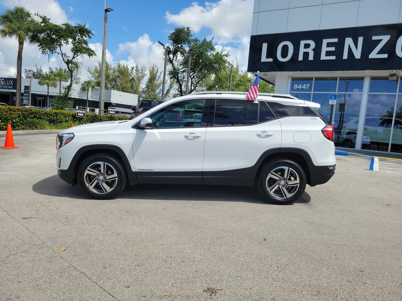 2020 GMC Terrain SLT 4WD photo 8