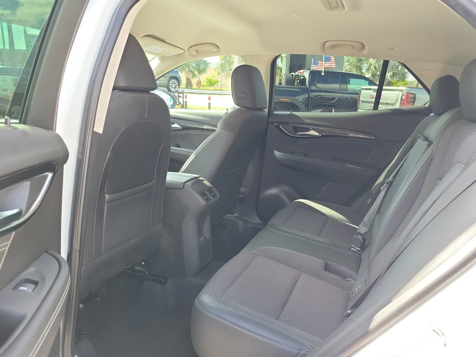 2022 Buick Envision Preferred photo 14