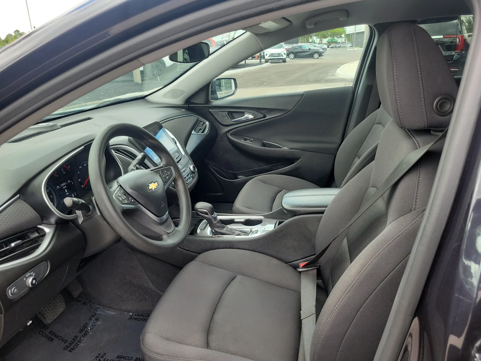 2023 Chevrolet Malibu LT photo 11