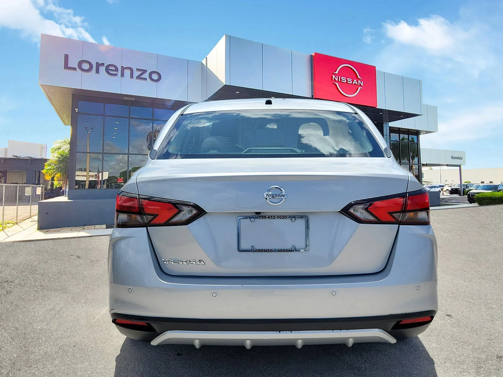 2021 Nissan Versa S photo 6