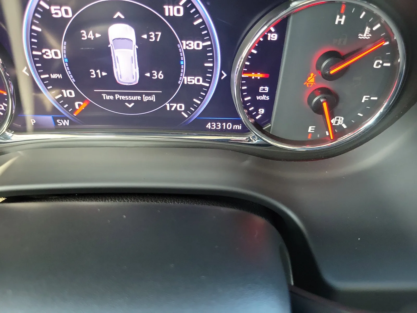2020 GMC Acadia Denali photo 28