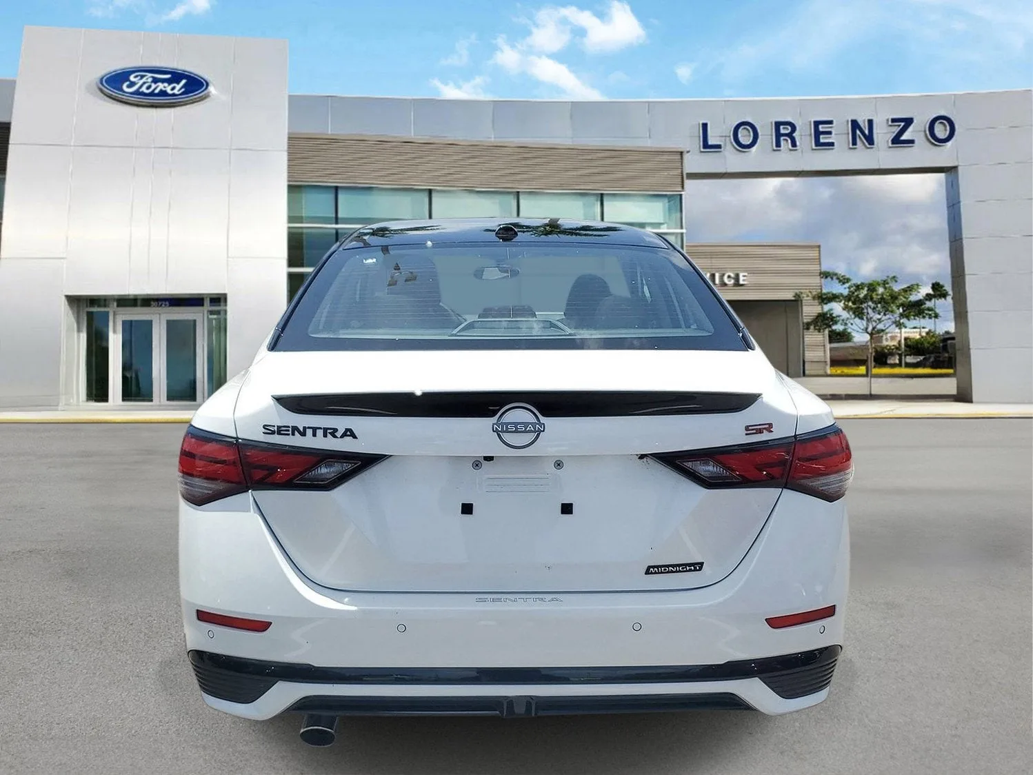 2025 Nissan Sentra SR photo 5