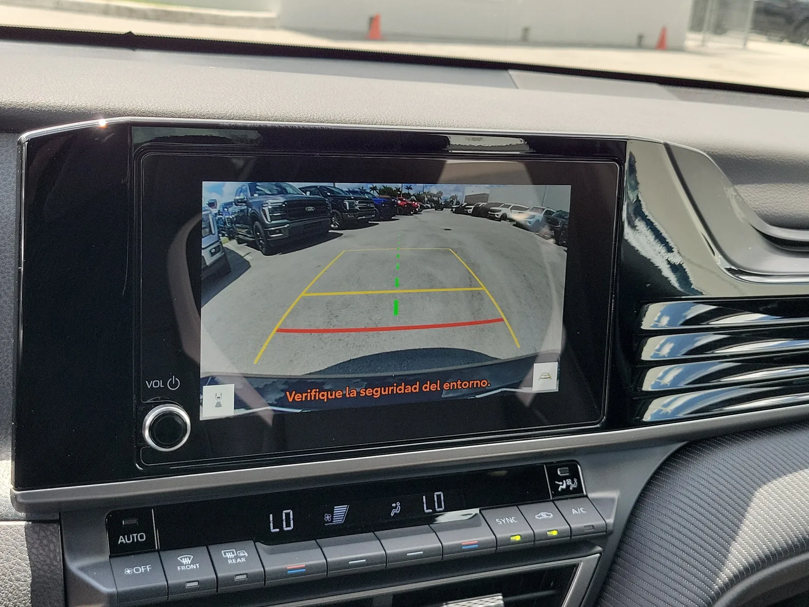 2026 Toyota Camry SE photo 10