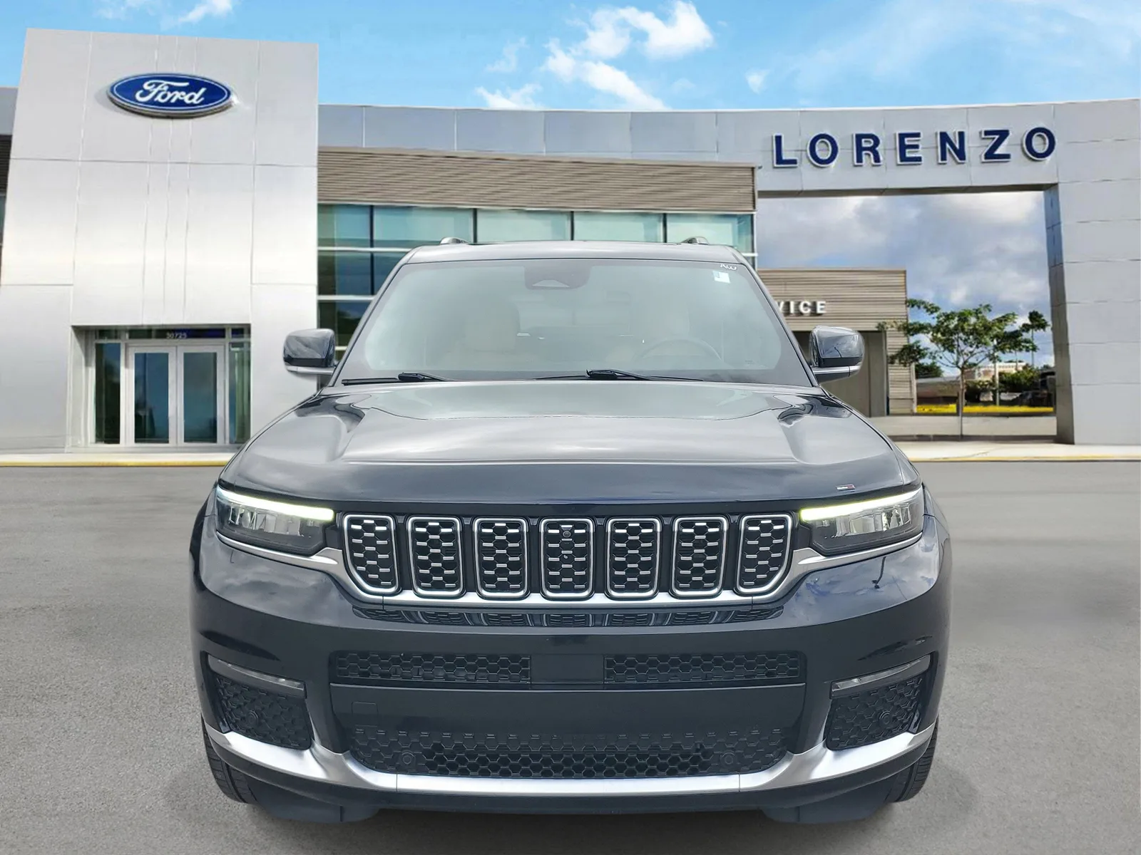 2024 Jeep Grand Cherokee L Summit Reserve 4WD photo 2