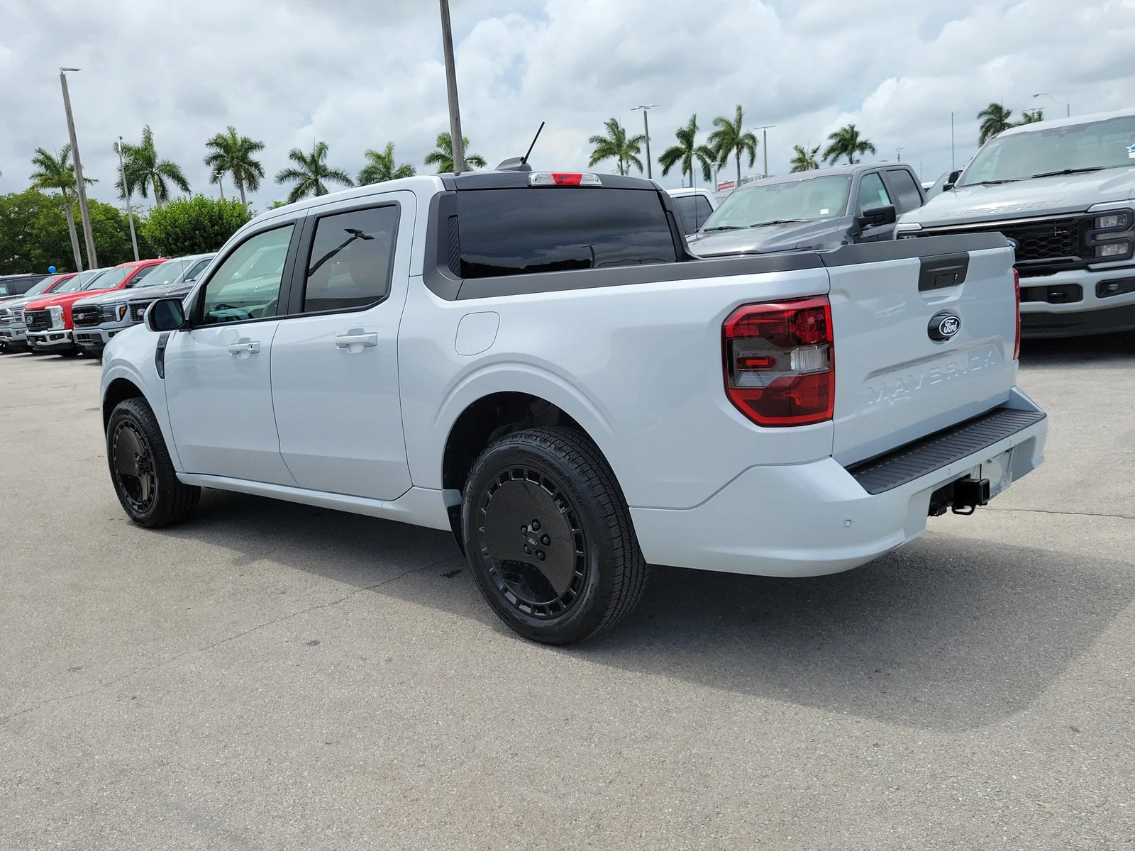 2026 Ford Maverick Lobo Standard 4WD photo 7