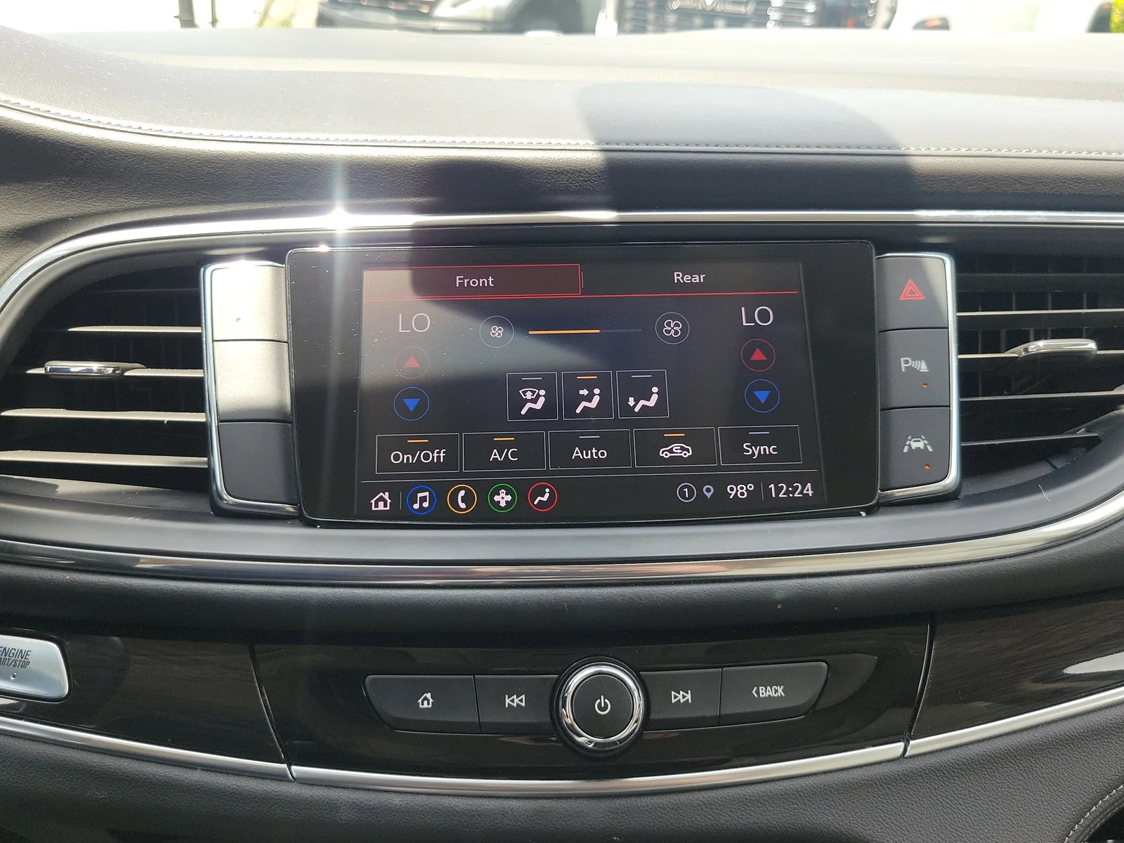 2022 Buick Enclave Essence photo 23
