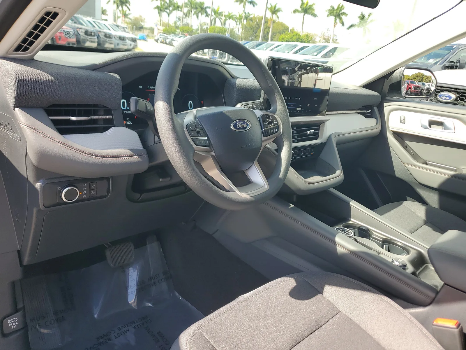 2026 Ford Explorer Active w/100A Pkg photo 9