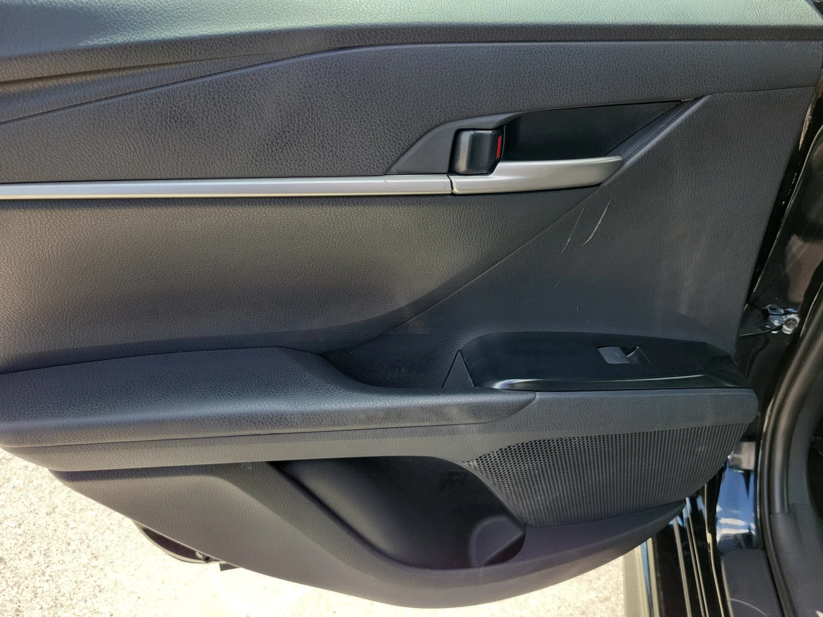 2026 Toyota Camry SE photo 27