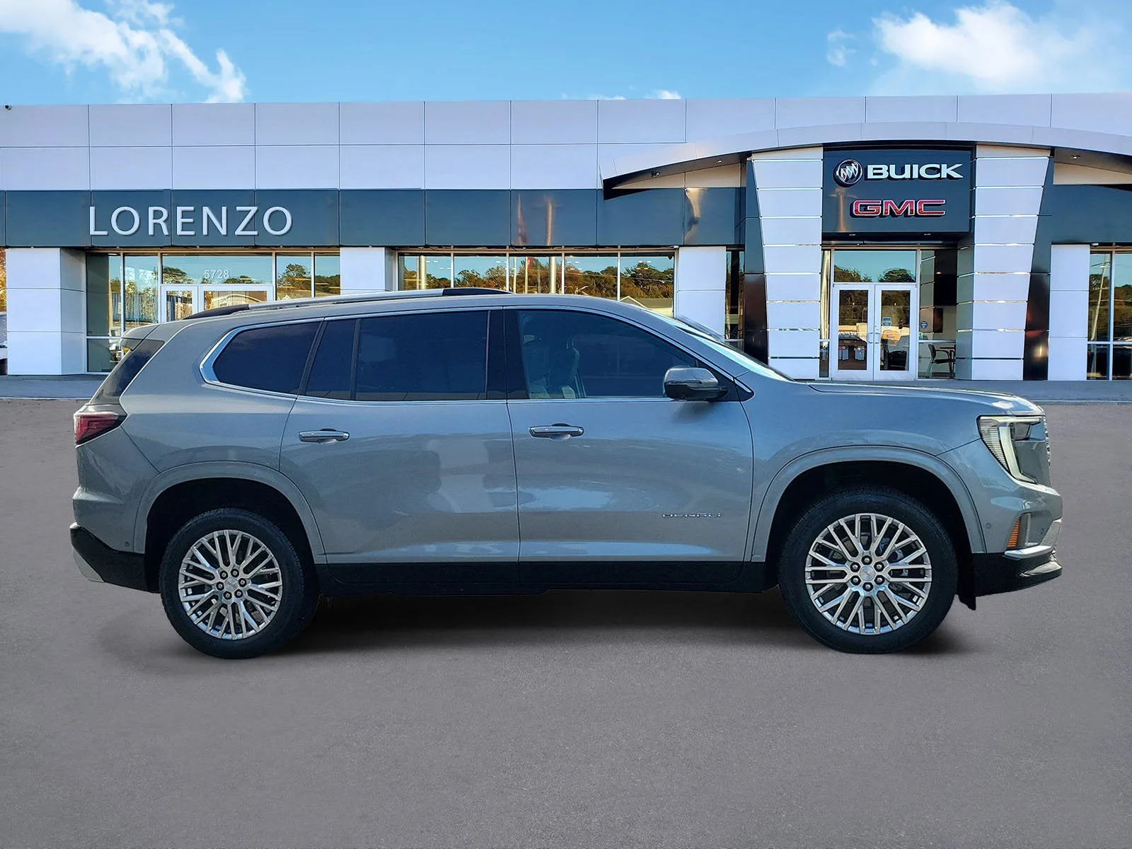 2025 GMC Acadia Denali photo 4