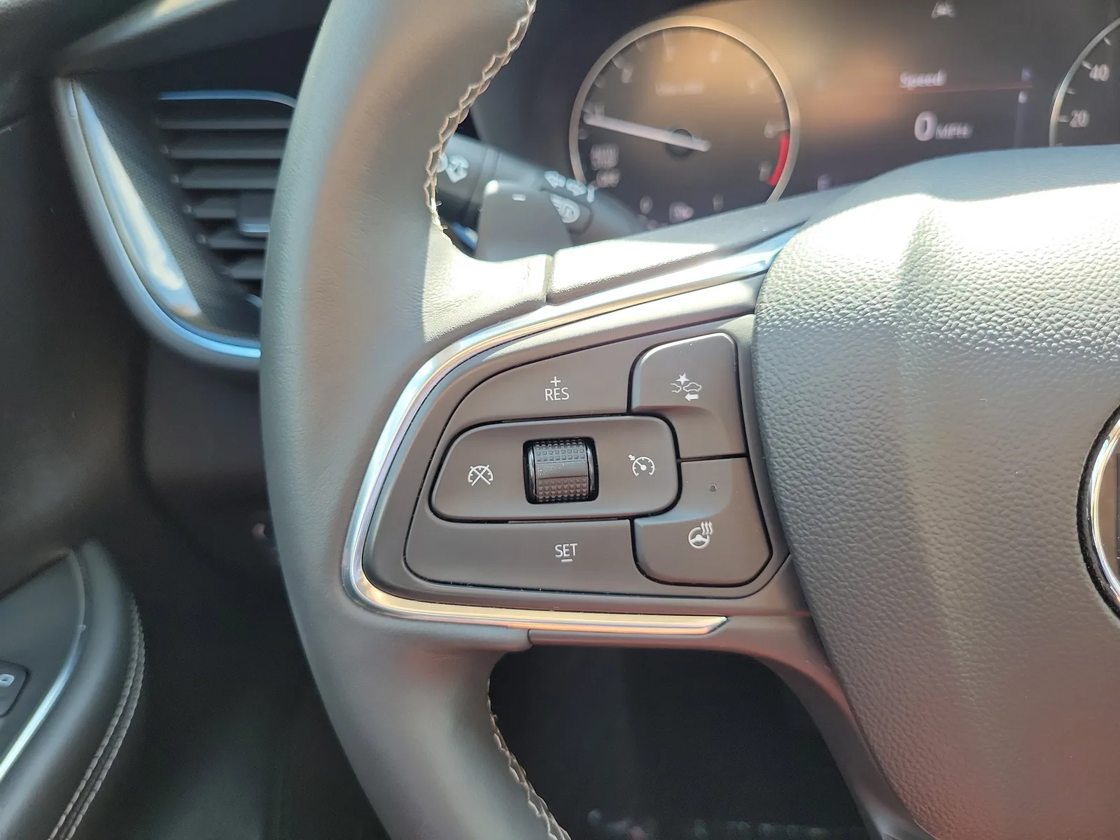 2022 Buick Envision Preferred photo 20