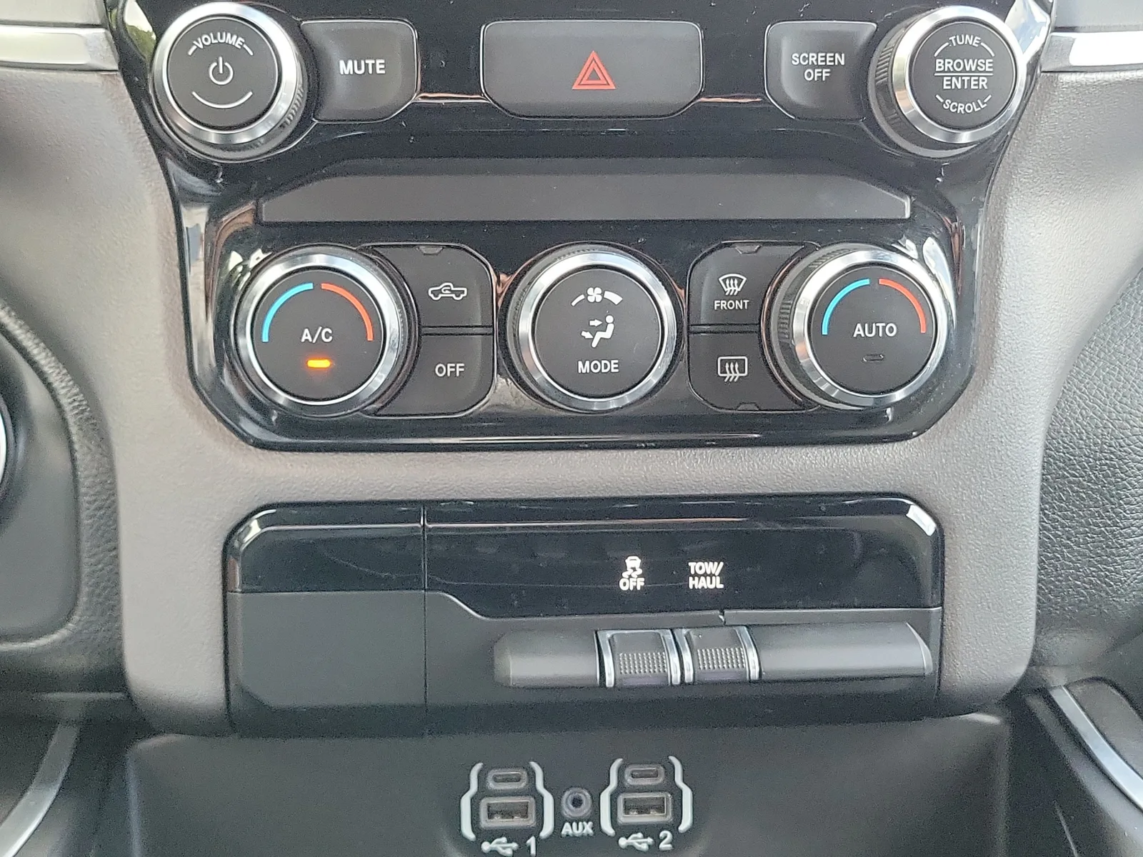 2022 RAM 1500 Lone Star photo 24