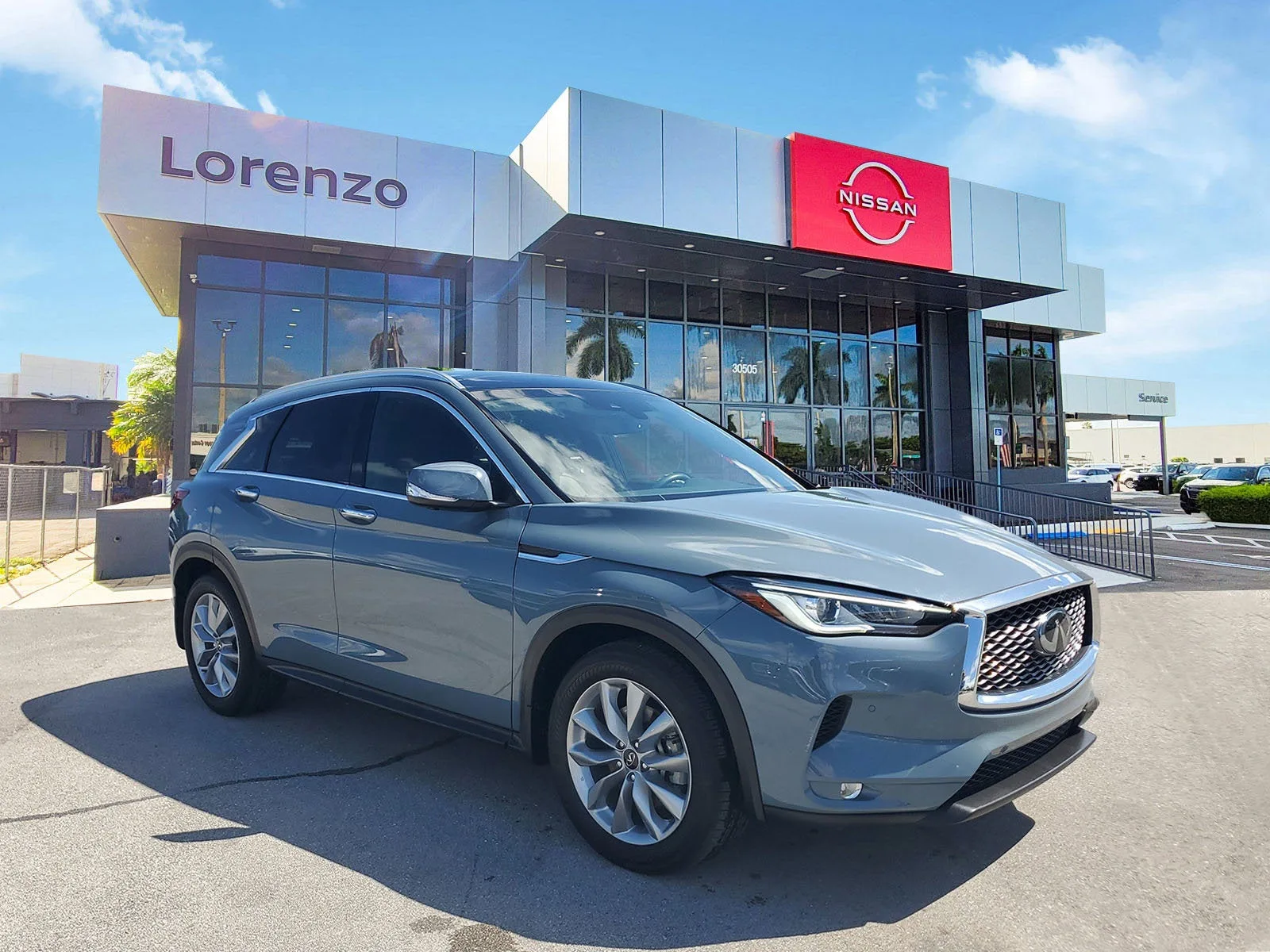 2022 INFINITI QX50 ESSENTIAL photo 3