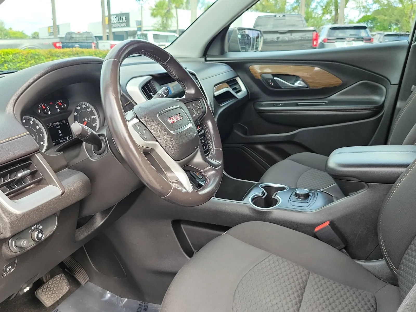 2018 GMC Terrain SLE photo 9