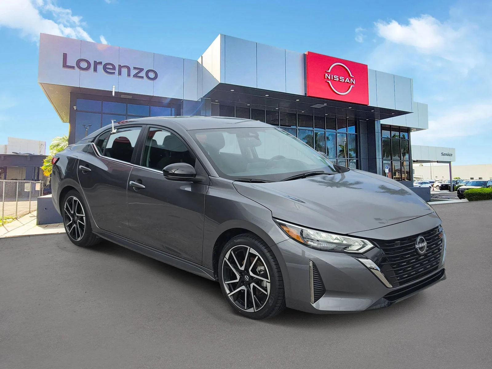 2025 Nissan Sentra SR photo 3