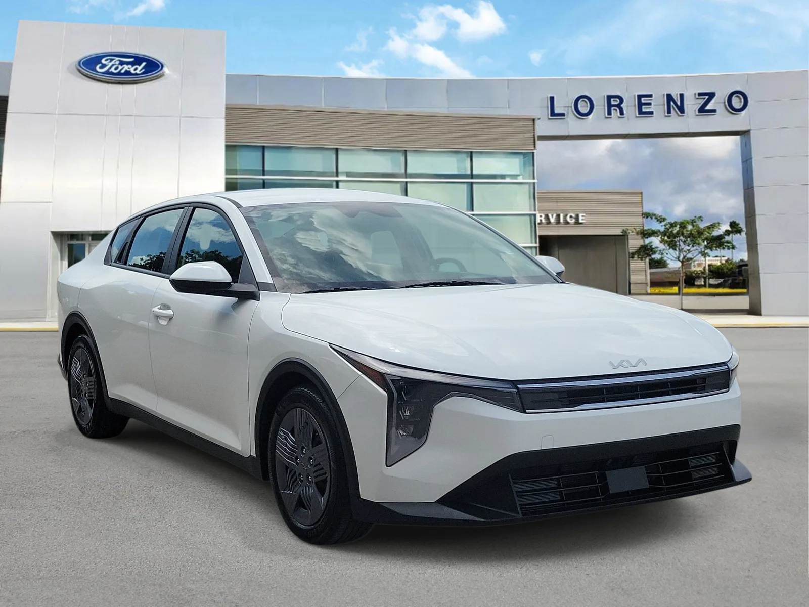 2025 Kia K4 LX photo 3