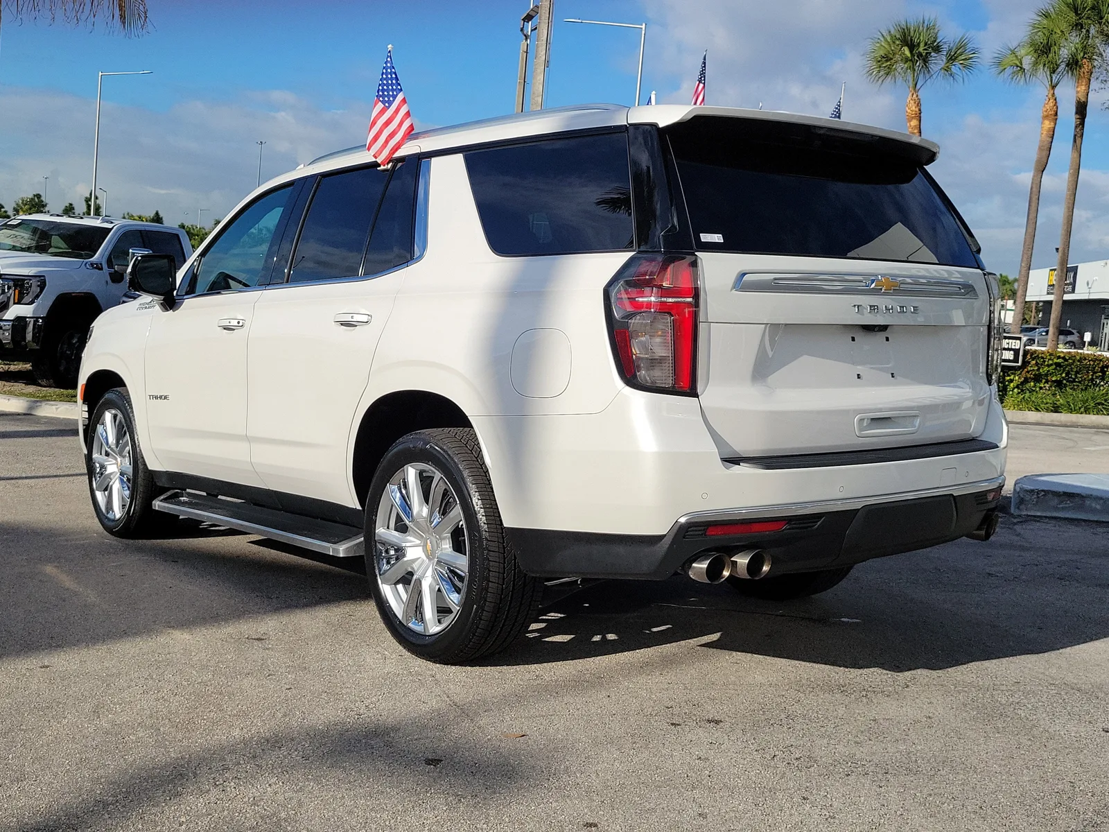 2023 Chevrolet Tahoe High Country photo 7