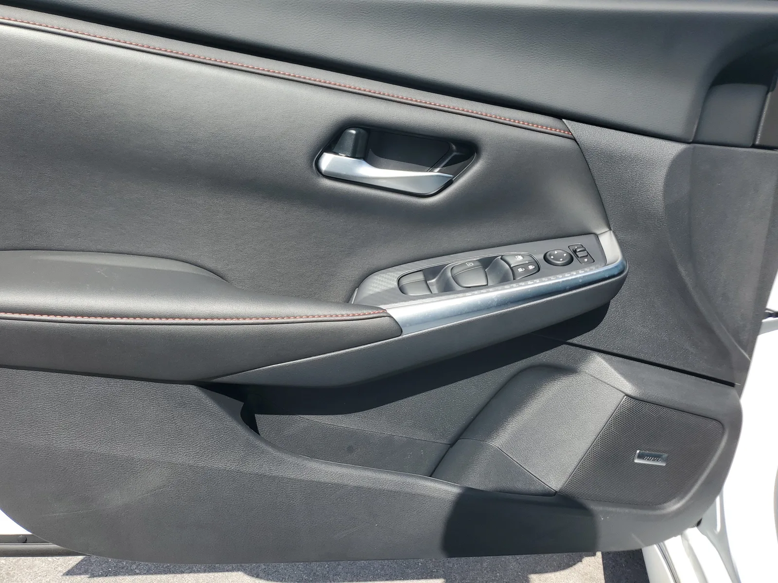 2025 Nissan Sentra SR photo 21