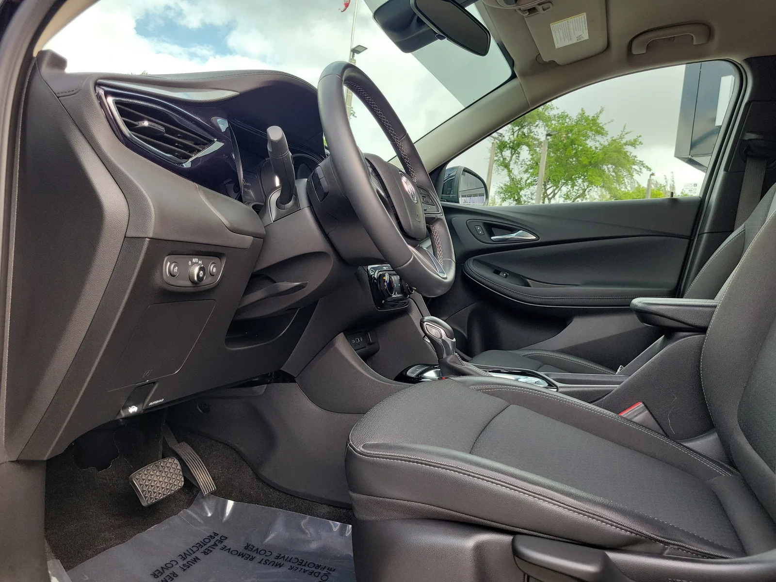 2023 Buick Encore GX Preferred photo 11