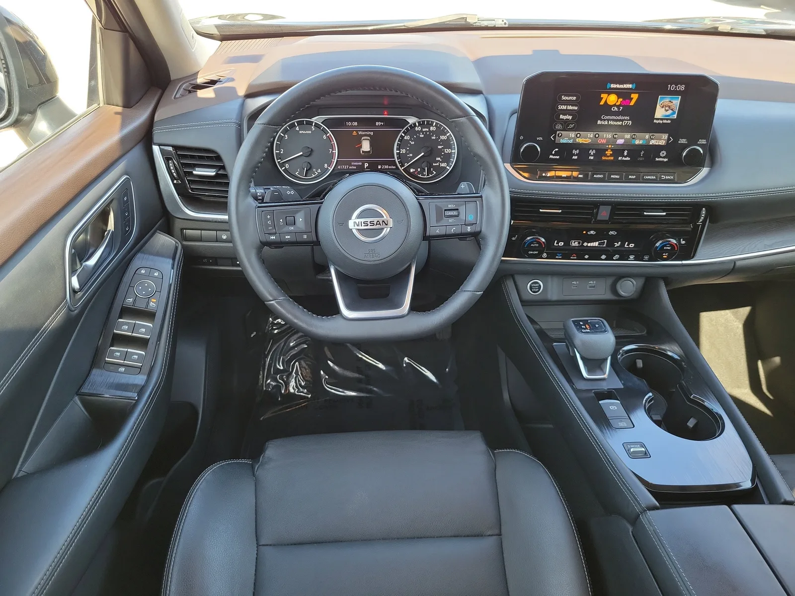 2021 Nissan Rogue SL photo 16