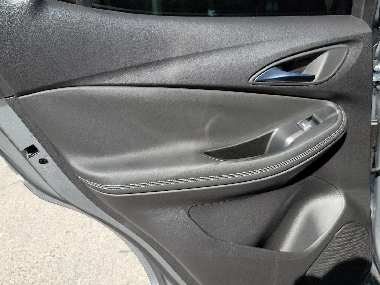 2023 Buick Encore GX Essence photo 12