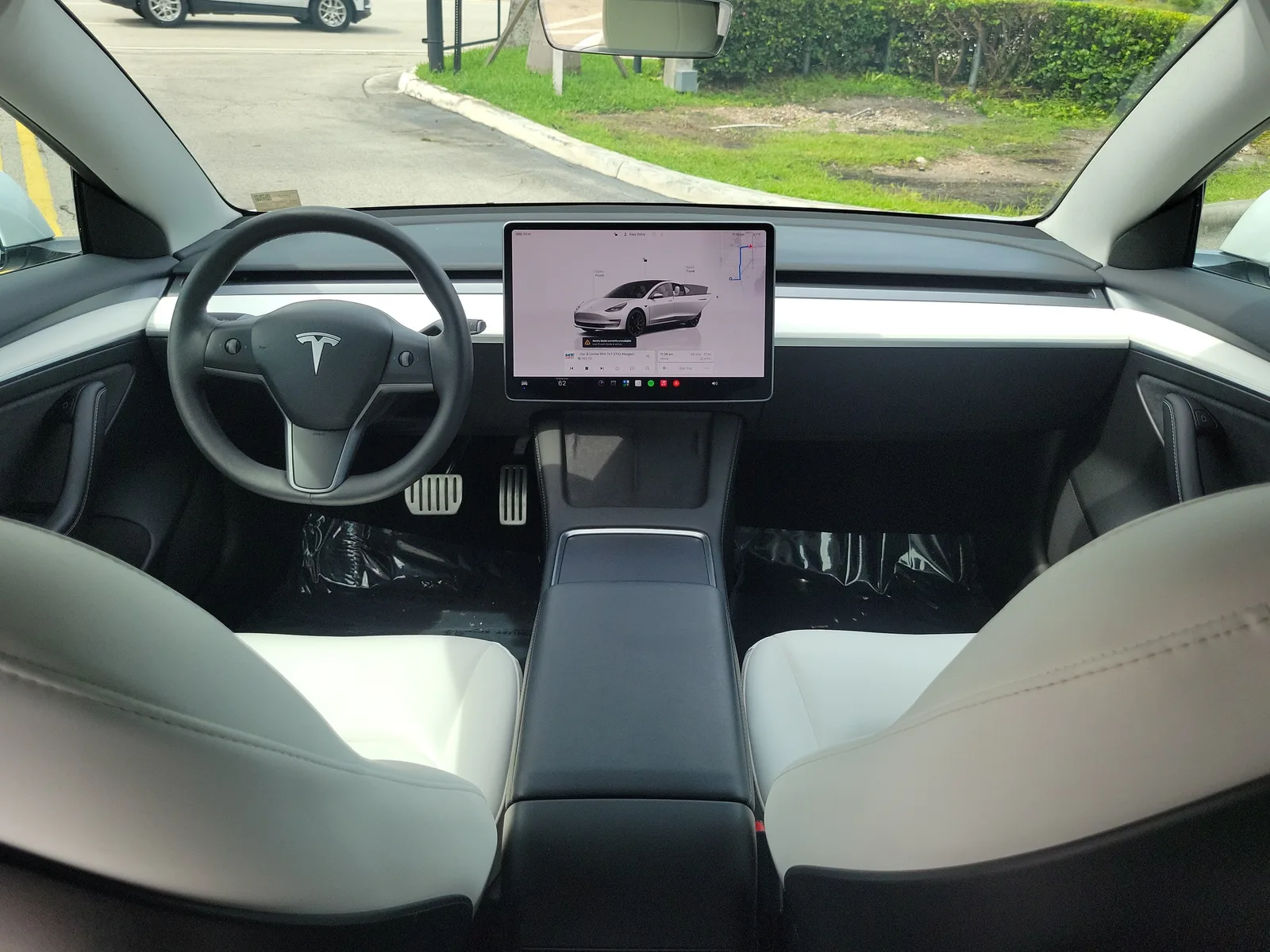 2023 Tesla Model 3 Performance photo 16