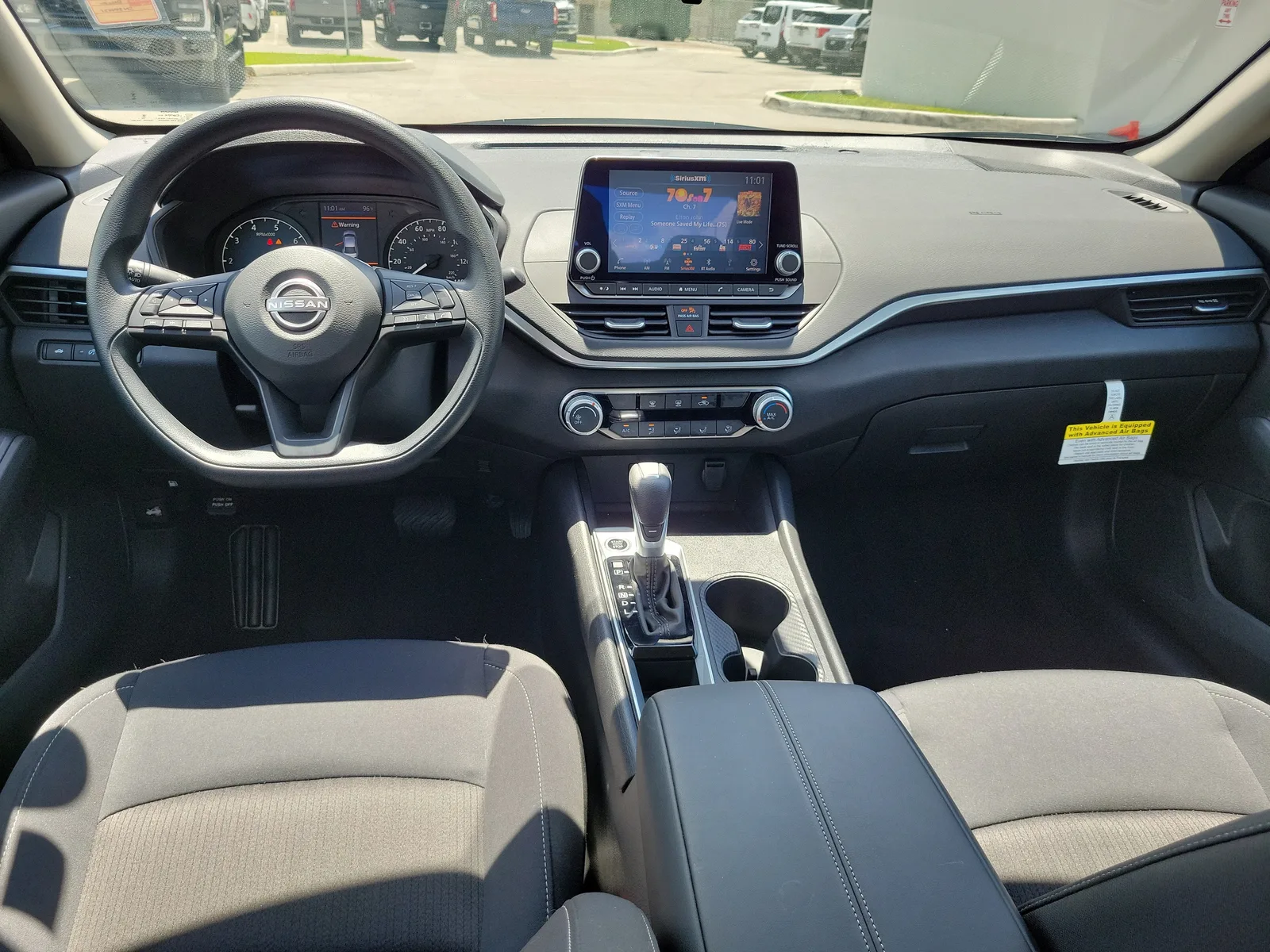 2025 Nissan Altima S photo 14