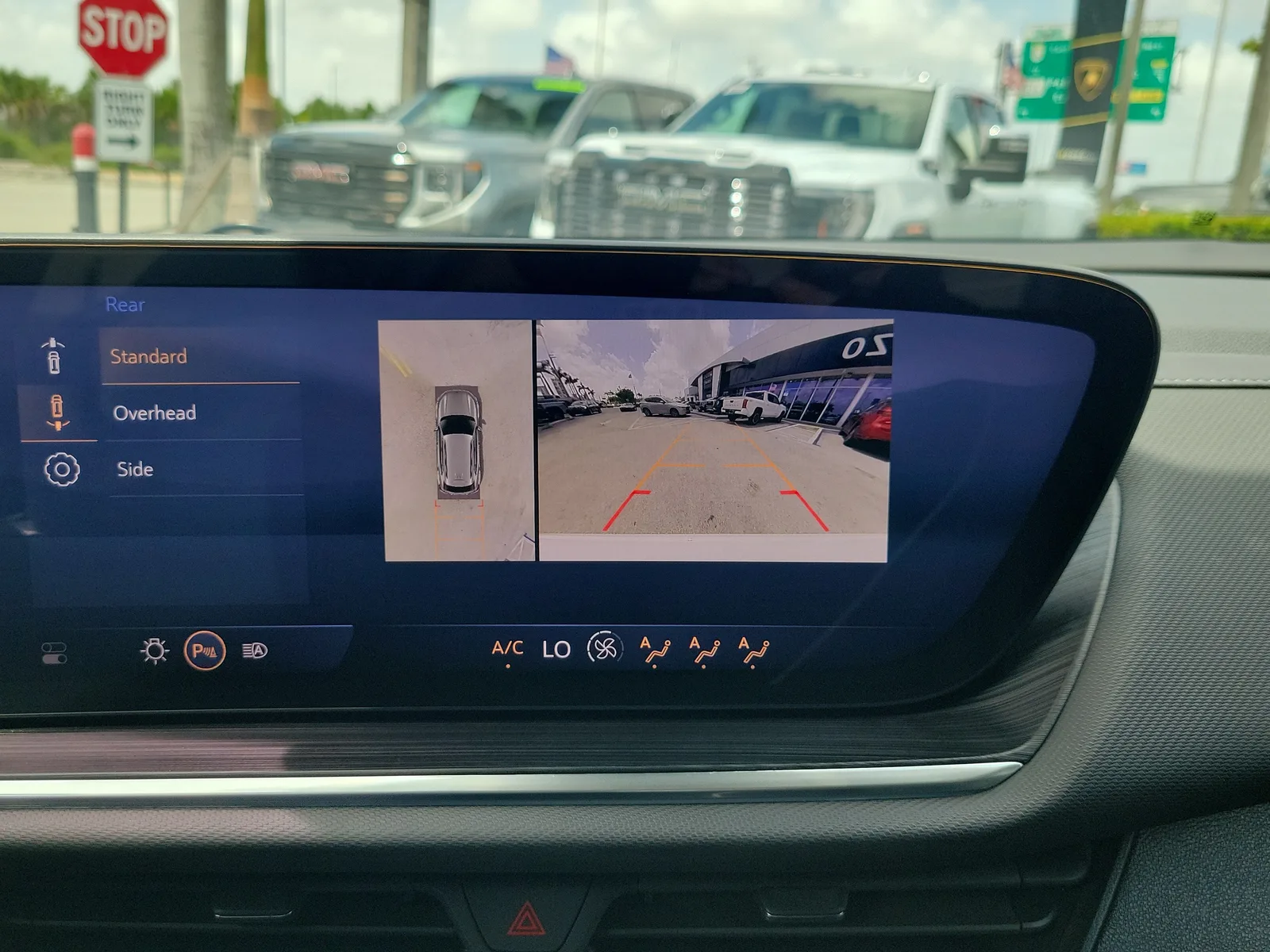 2024 Buick Envision Preferred photo 11