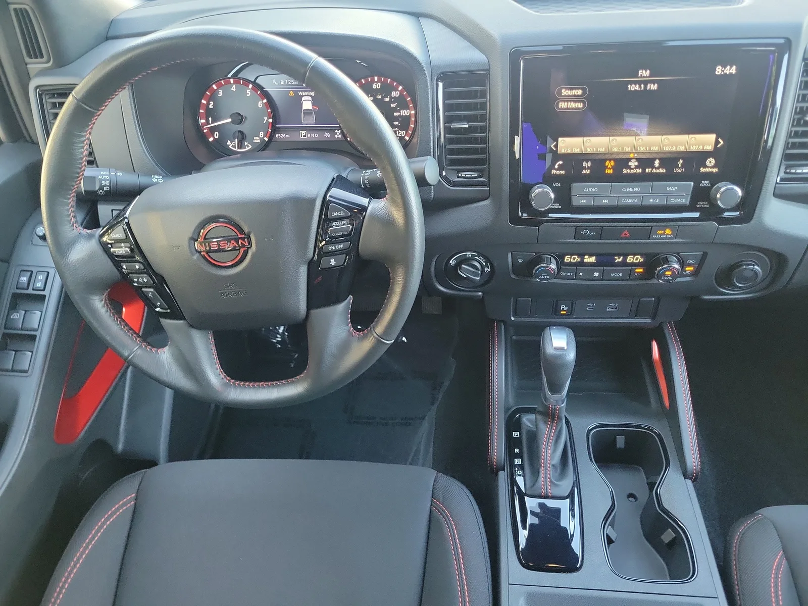 2024 Nissan Frontier PRO-4X 4WD photo 18