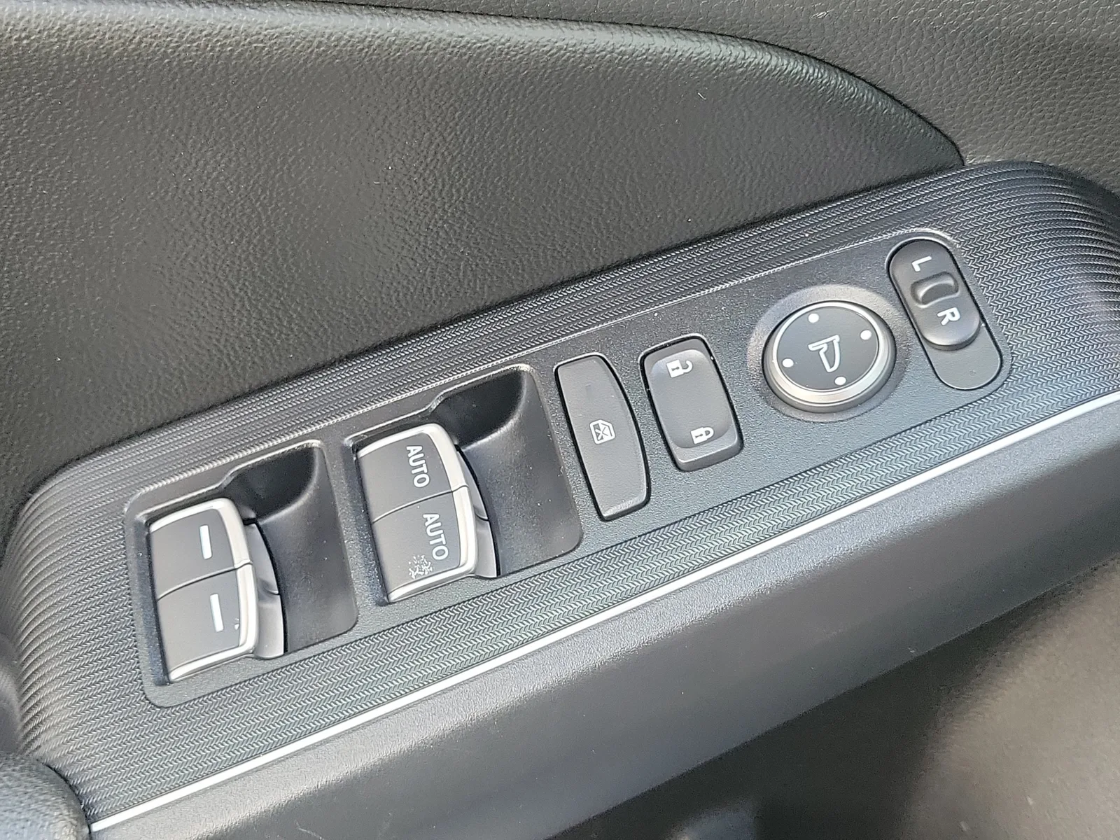 2024 Honda Civic Sedan Touring photo 28