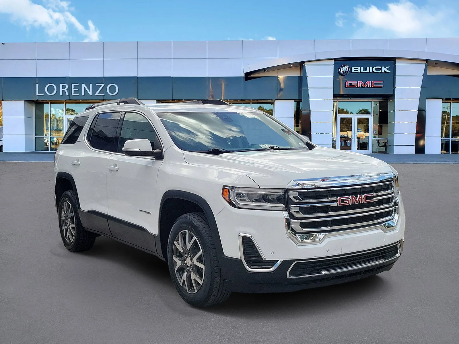 2023 GMC Acadia SLE photo 3