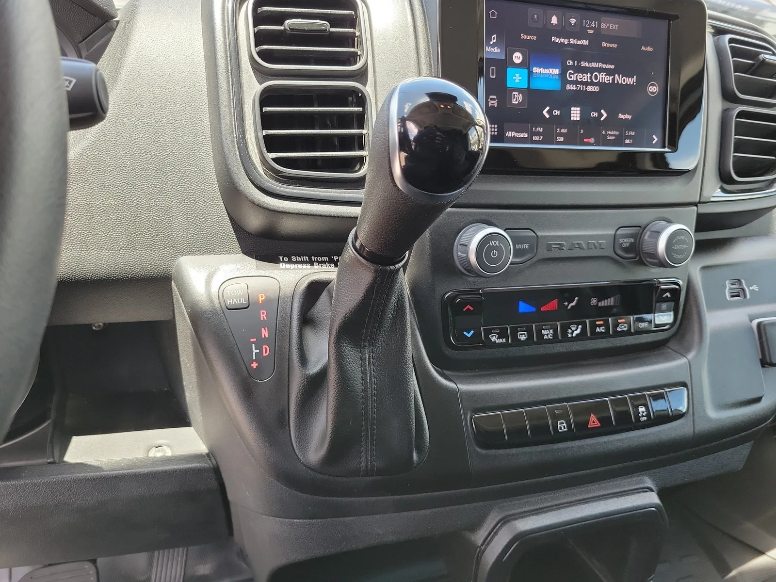 2025 RAM ProMaster Cargo Van Tradesman photo 23