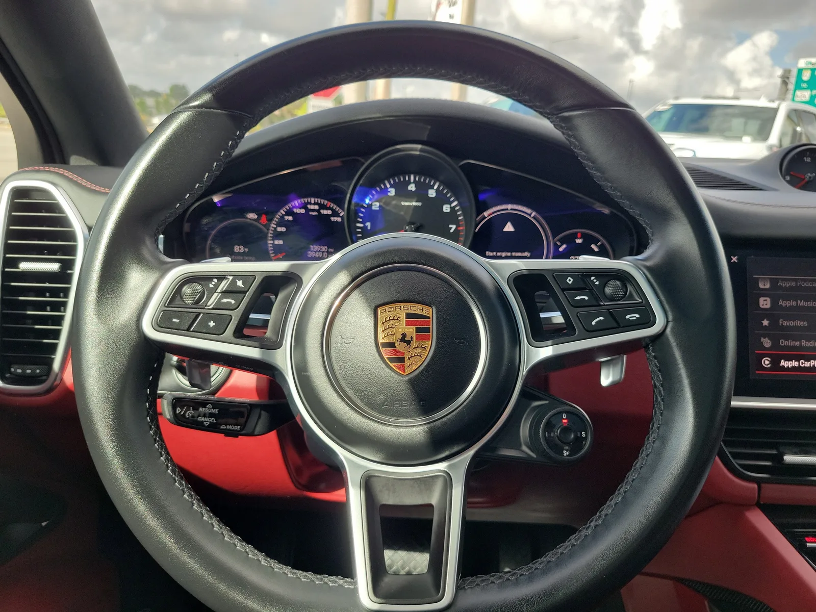 2023 Porsche Cayenne NA photo 20