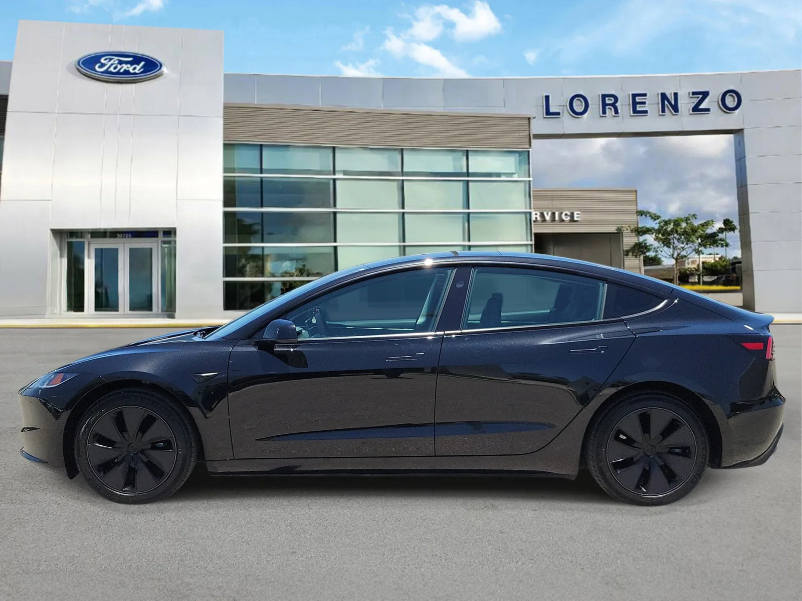 2025 Tesla Model 3 Long Range photo 8