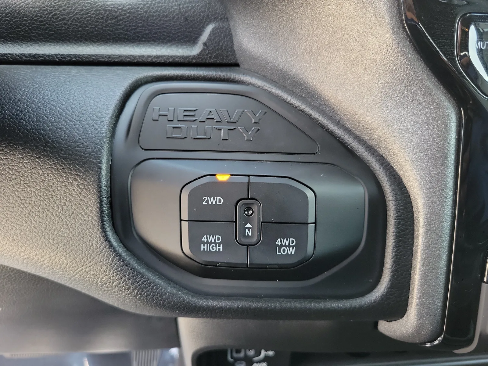 2025 RAM 2500 Tradesman 4WD photo 22