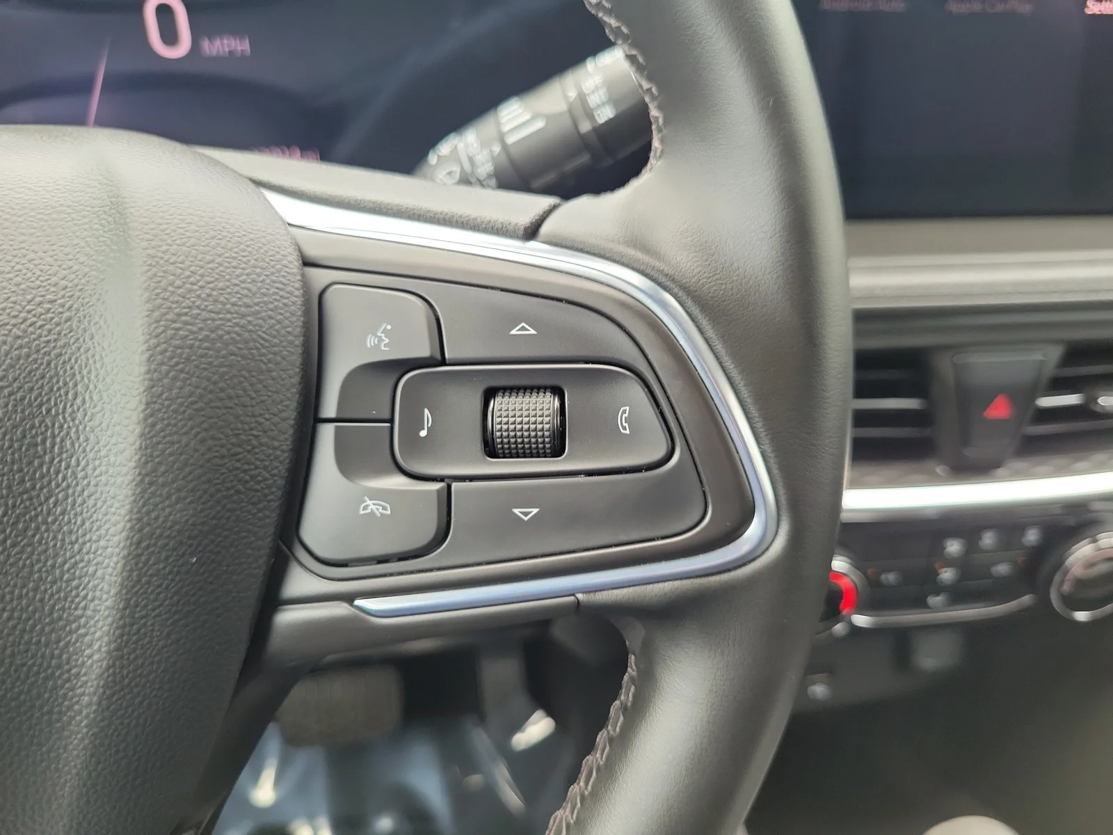 2024 Buick Encore GX Sport Touring photo 19