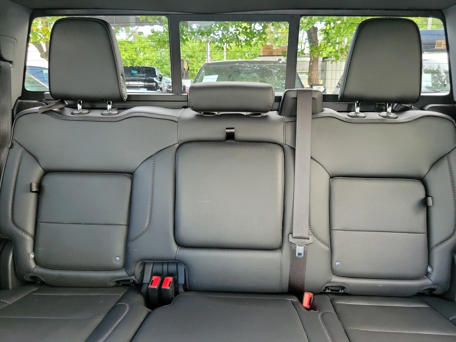 2023 GMC Sierra 1500 Denali photo 16