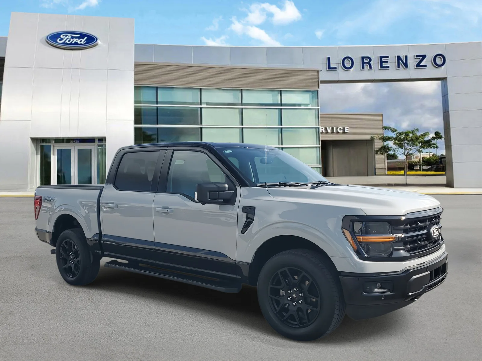 2024 Ford F-150 XLT 4WD photo 3