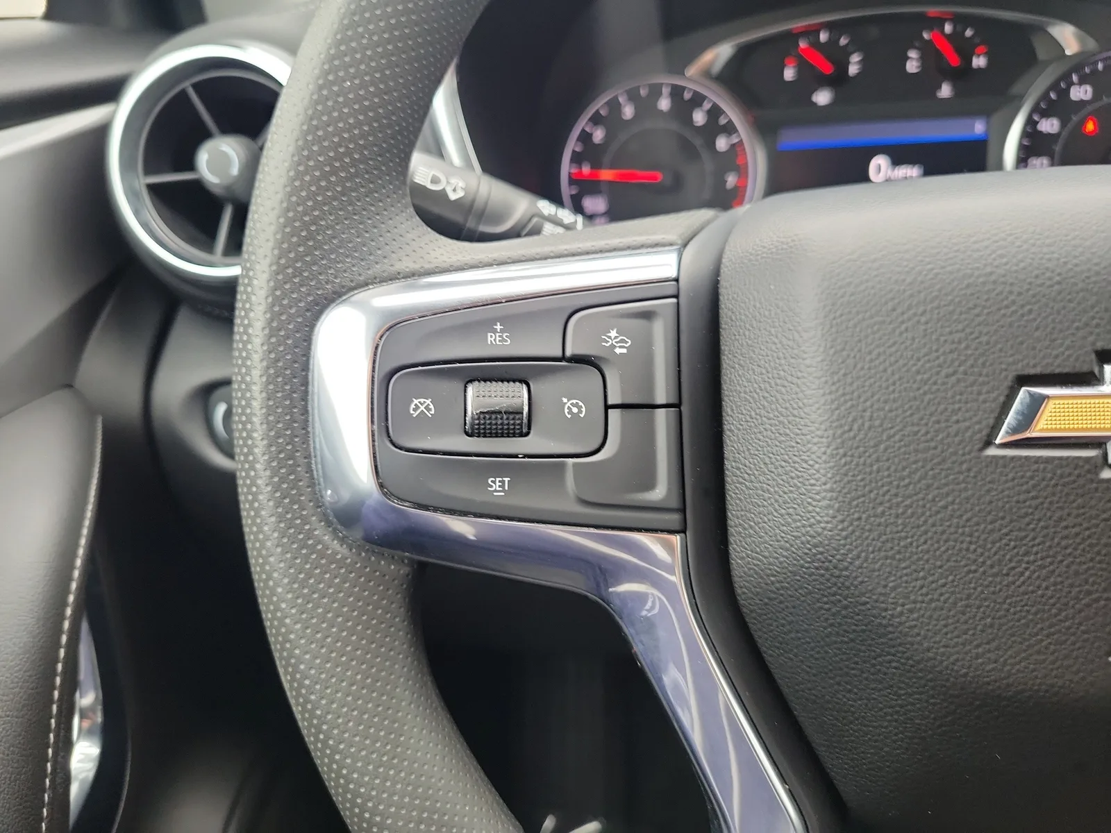 2024 Chevrolet Blazer 2LT photo 18