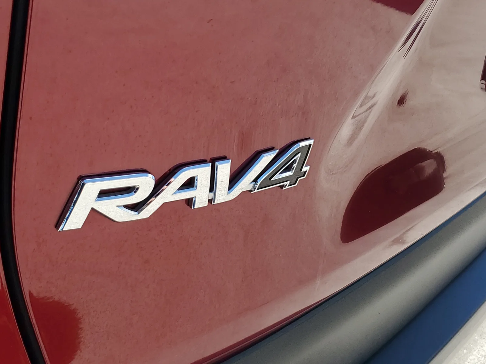 2023 Toyota RAV4 Limited photo 32
