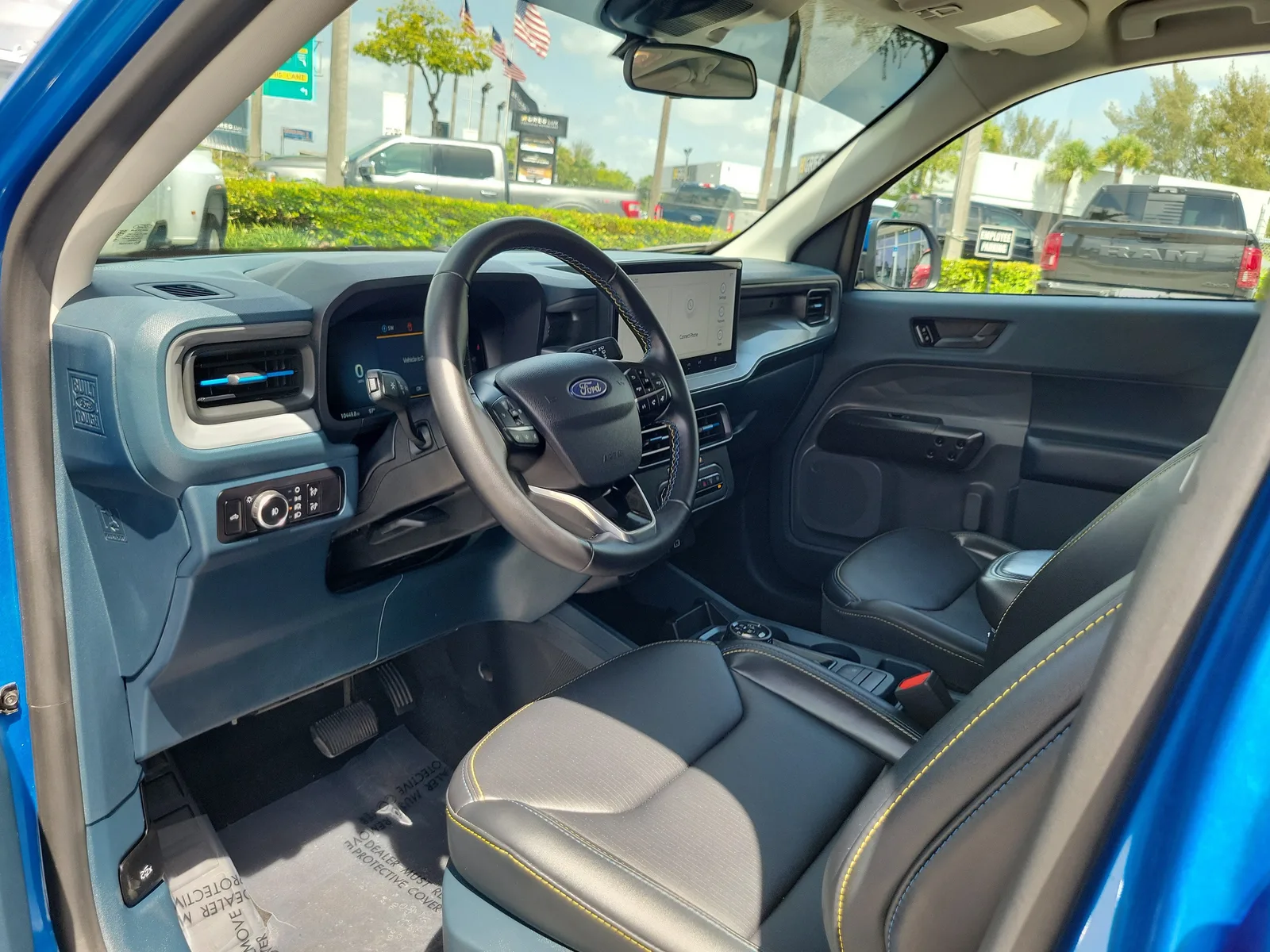 2025 Ford Maverick Lobo Standard photo 9