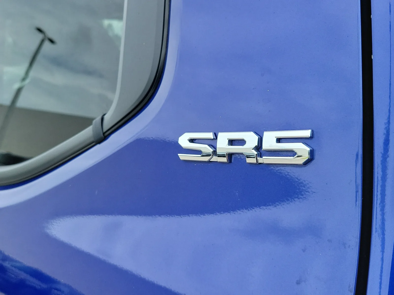 2024 Toyota Tacoma 2WD SR5 photo 10