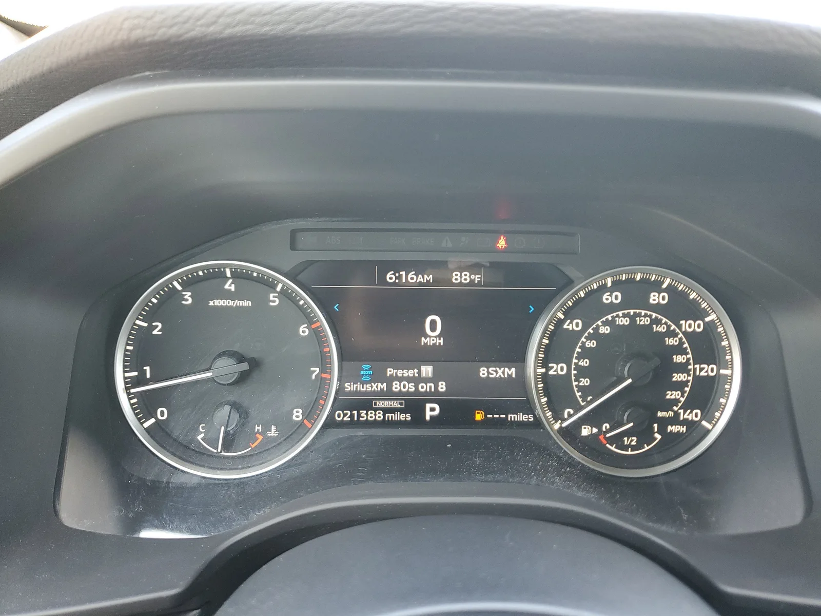 2022 Mitsubishi Outlander Black Edition photo 32