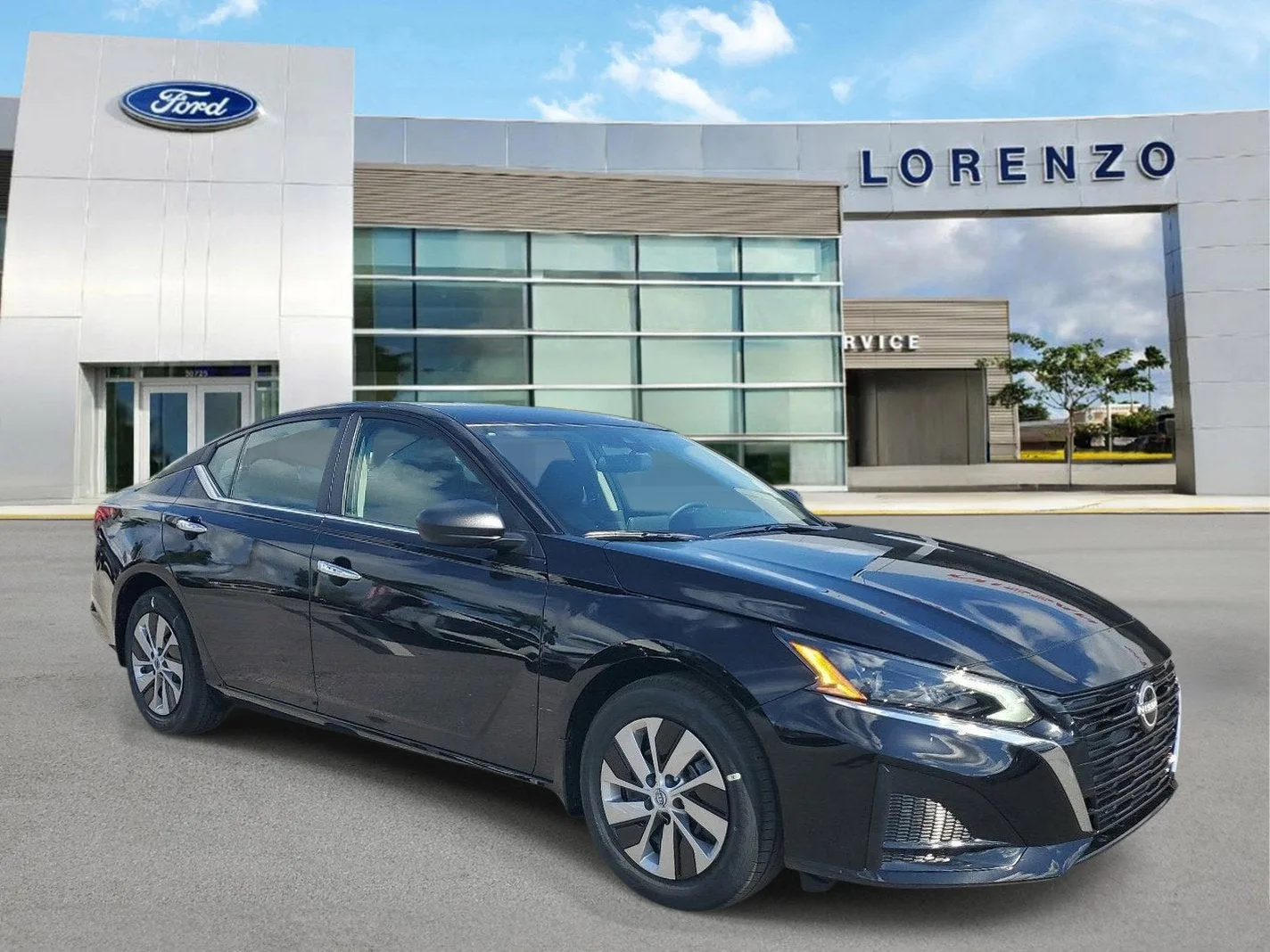 2025 Nissan Altima S photo 3