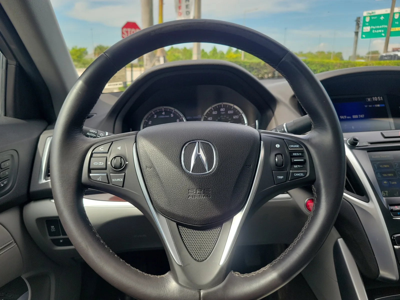 2016 Acura TLX V6 photo 17