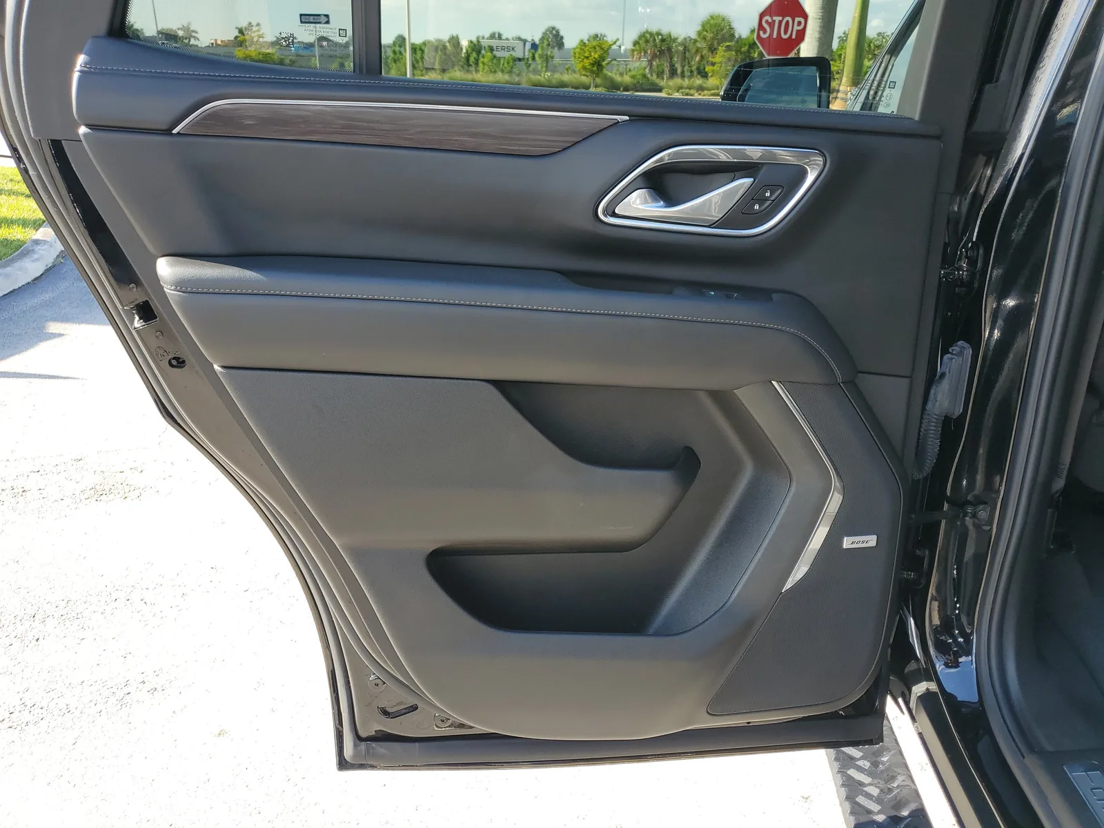 2023 Chevrolet Tahoe Z71 photo 30