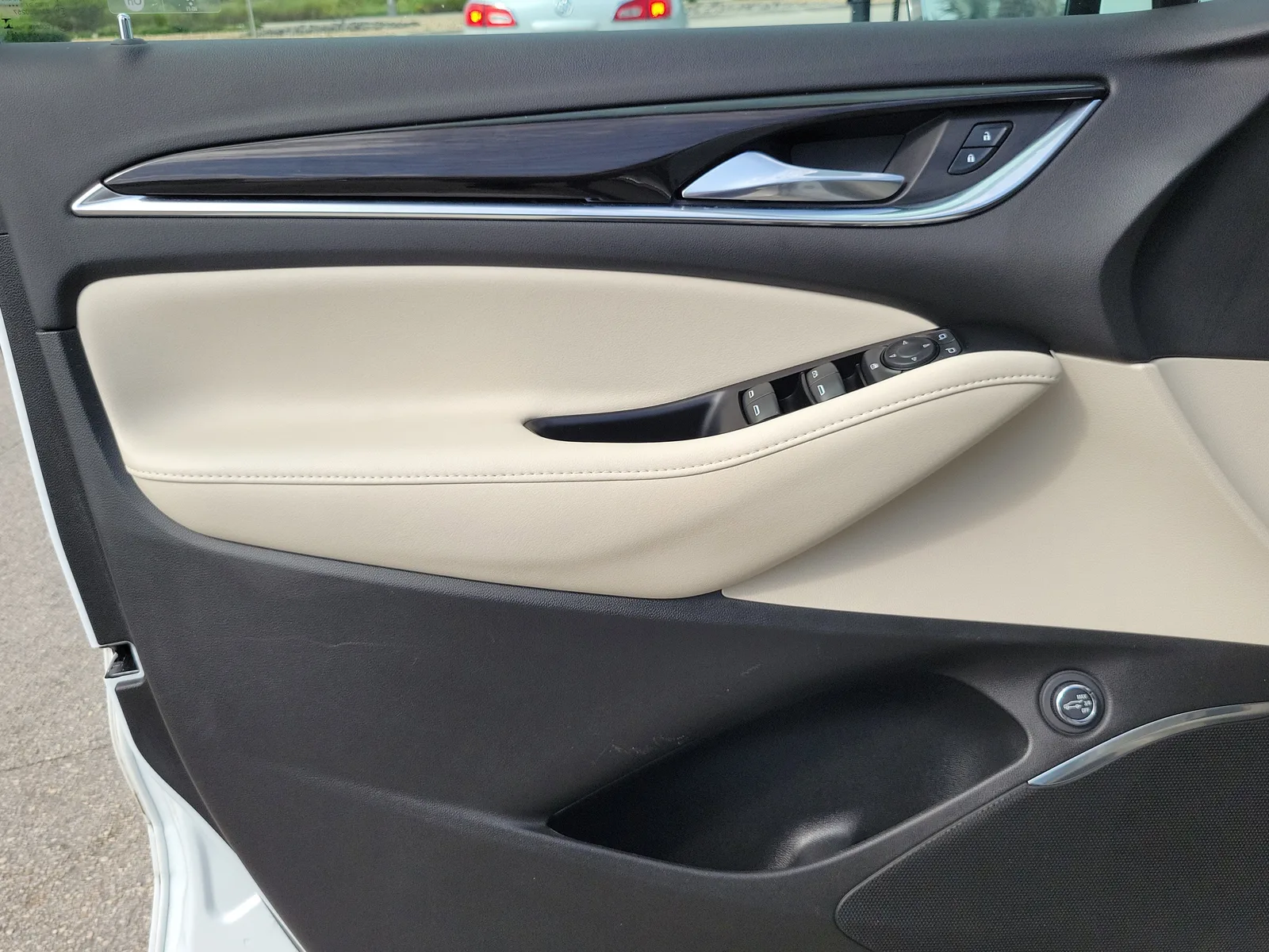 2024 Buick Enclave Essence photo 24
