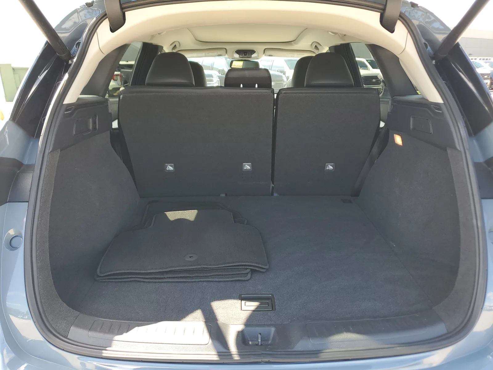 2022 INFINITI QX50 ESSENTIAL photo 15