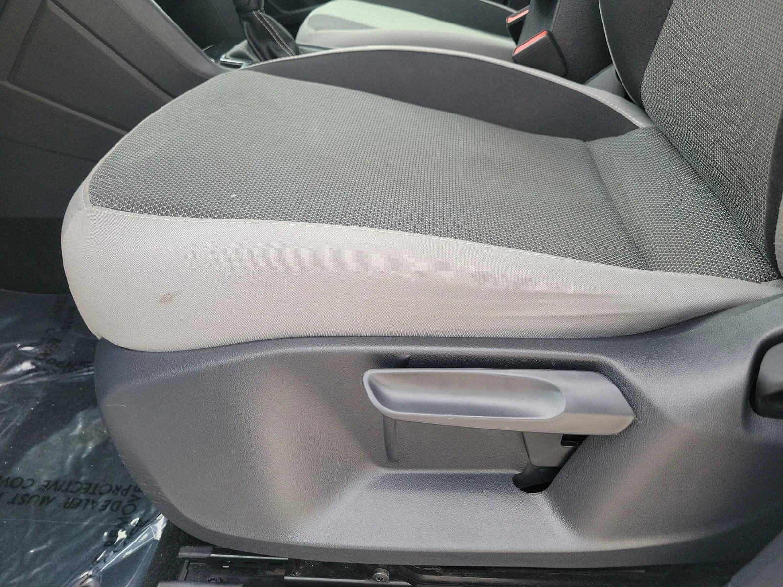 2023 Volkswagen Taos S photo 13
