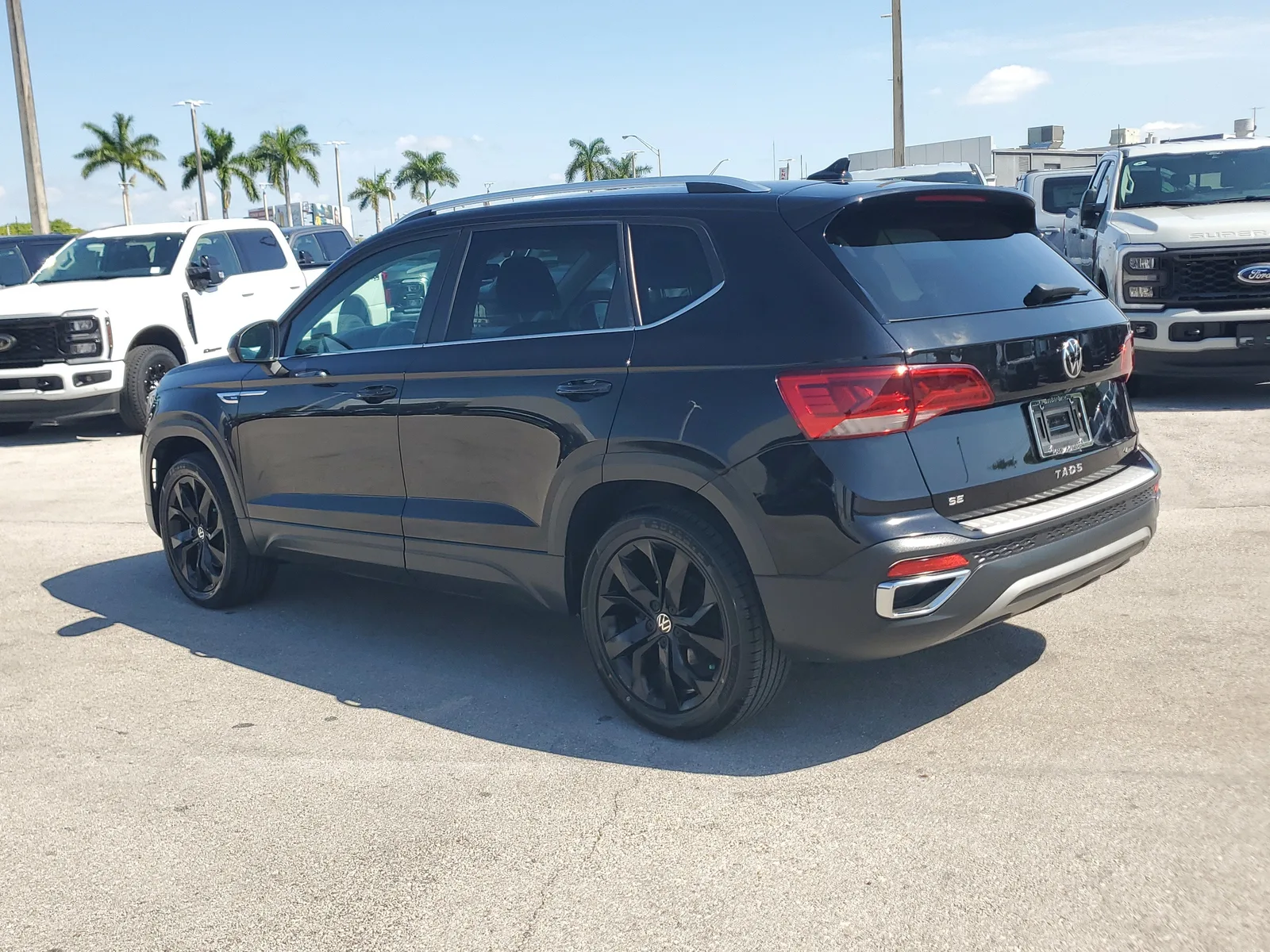 2022 Volkswagen Taos SE photo 7